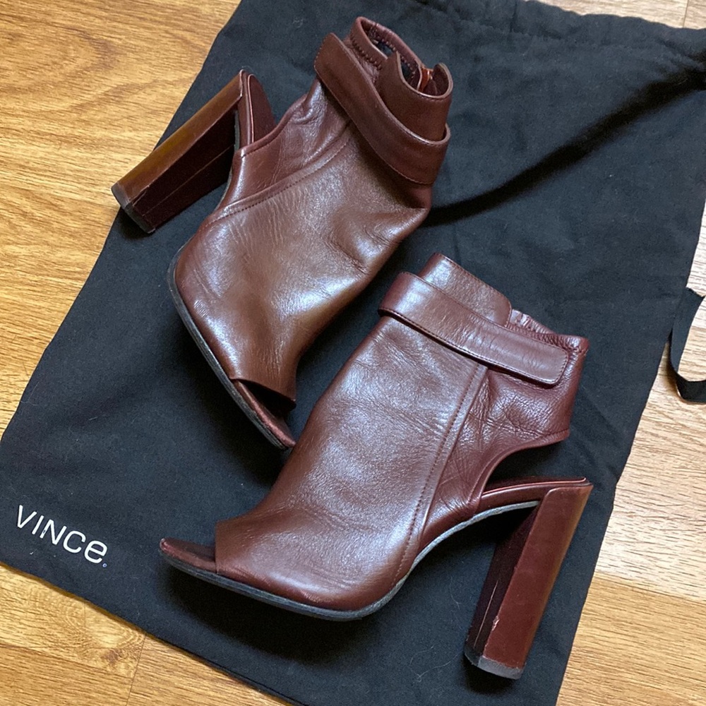 Vince heels